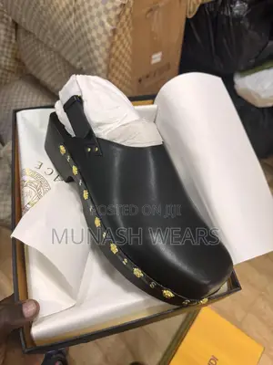 Luxury Versace Mule Model