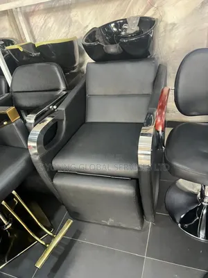 Barbie Salon Chair