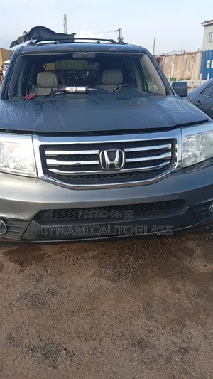 Honda Pilot 2010 Windscreen (Sensors)