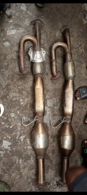 Center Catalyst for Camry/Avalon and Es350 2020 Model
