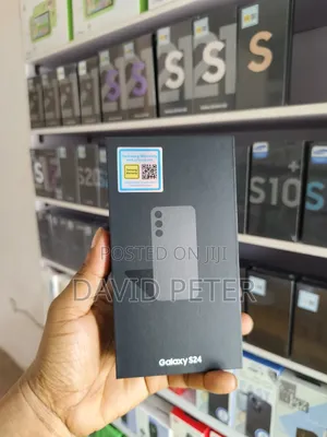 New Samsung Galaxy S24 128 GB Black