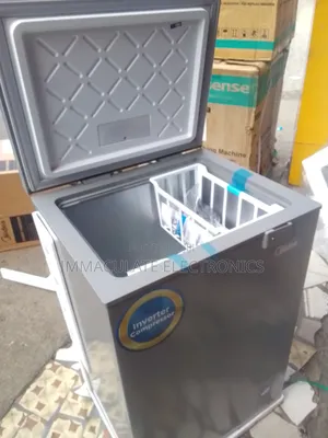 Midea Chest Freezer Inverter 2ft 99 Liters