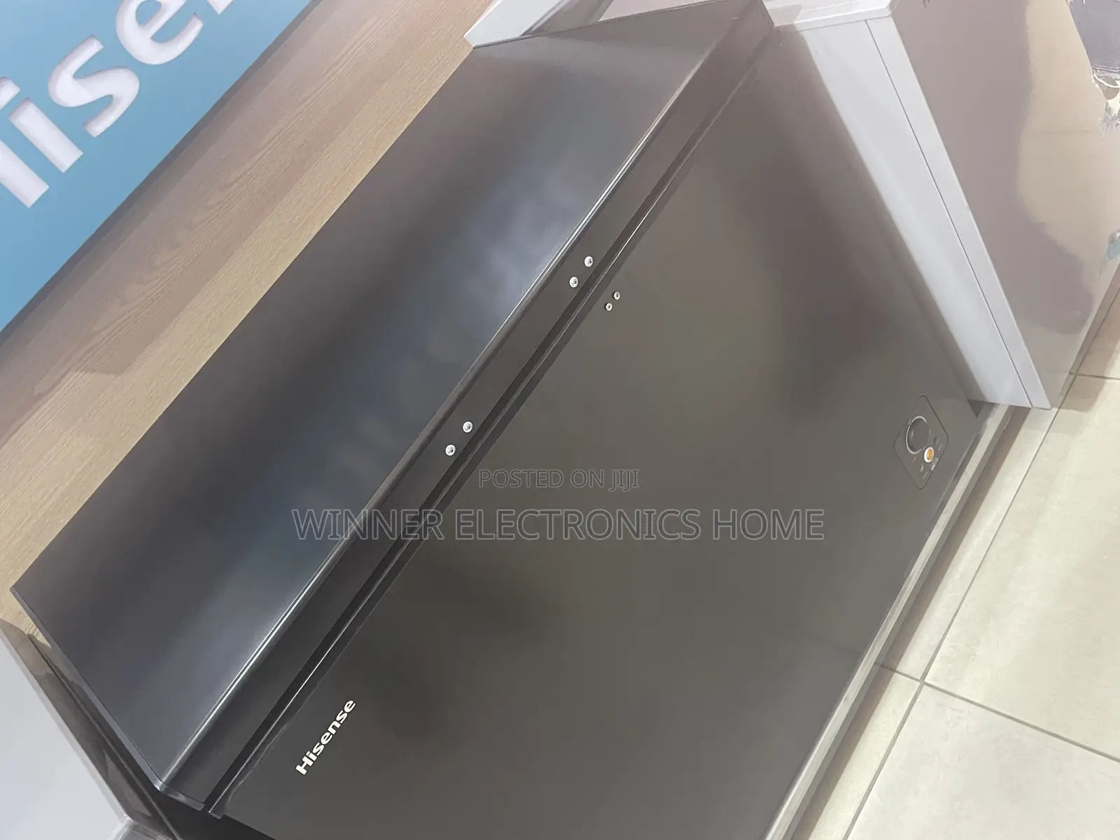 Hisense Freezer 189 Liters Black