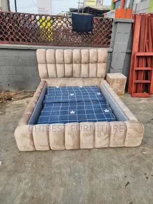 Luxury 4.5by6 Bubble Bed Stand.