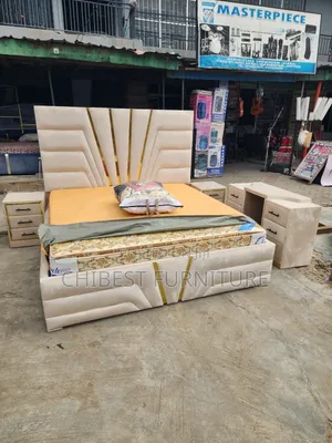 6by6 Upholstery Bed With Its Complete Accessories