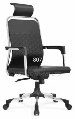 Semi Executive Chair
