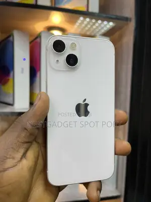 Apple iPhone 13 128 GB White