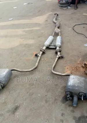 Complete Exhaust With Center Catalyst Lexus Is250 2015-2017