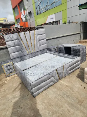 Luxury 6by6 Upholstery Padded Bed
