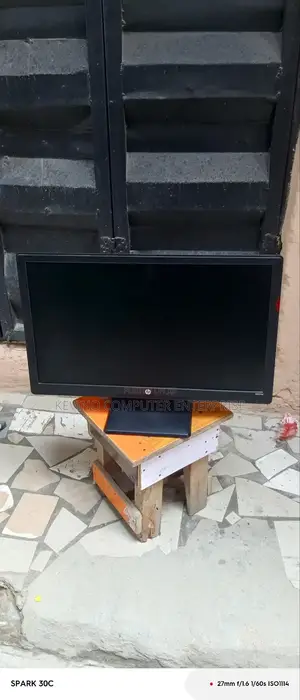22 Inches Hp