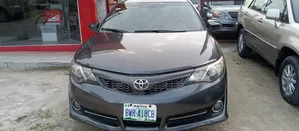 Toyota Camry LE 4dr Sedan (2.5L 4cyl 6A) 2012 Gray