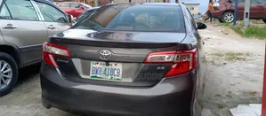 Toyota Camry LE 4dr Sedan (2.5L 4cyl 6A) 2012 Gray