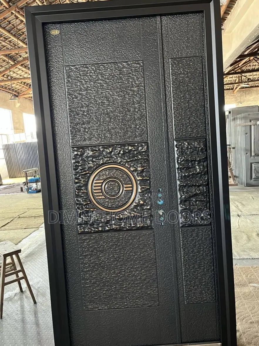 Roughdot Cast Door
