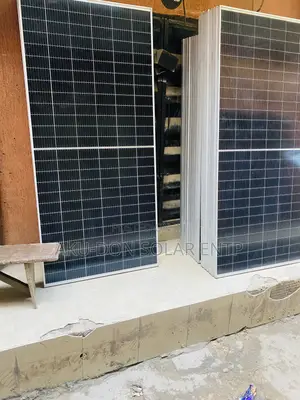 610watts 144cells Original Canadian Bi Facial Solar Panels
