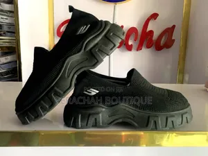 Excellent Ladies Sneaker