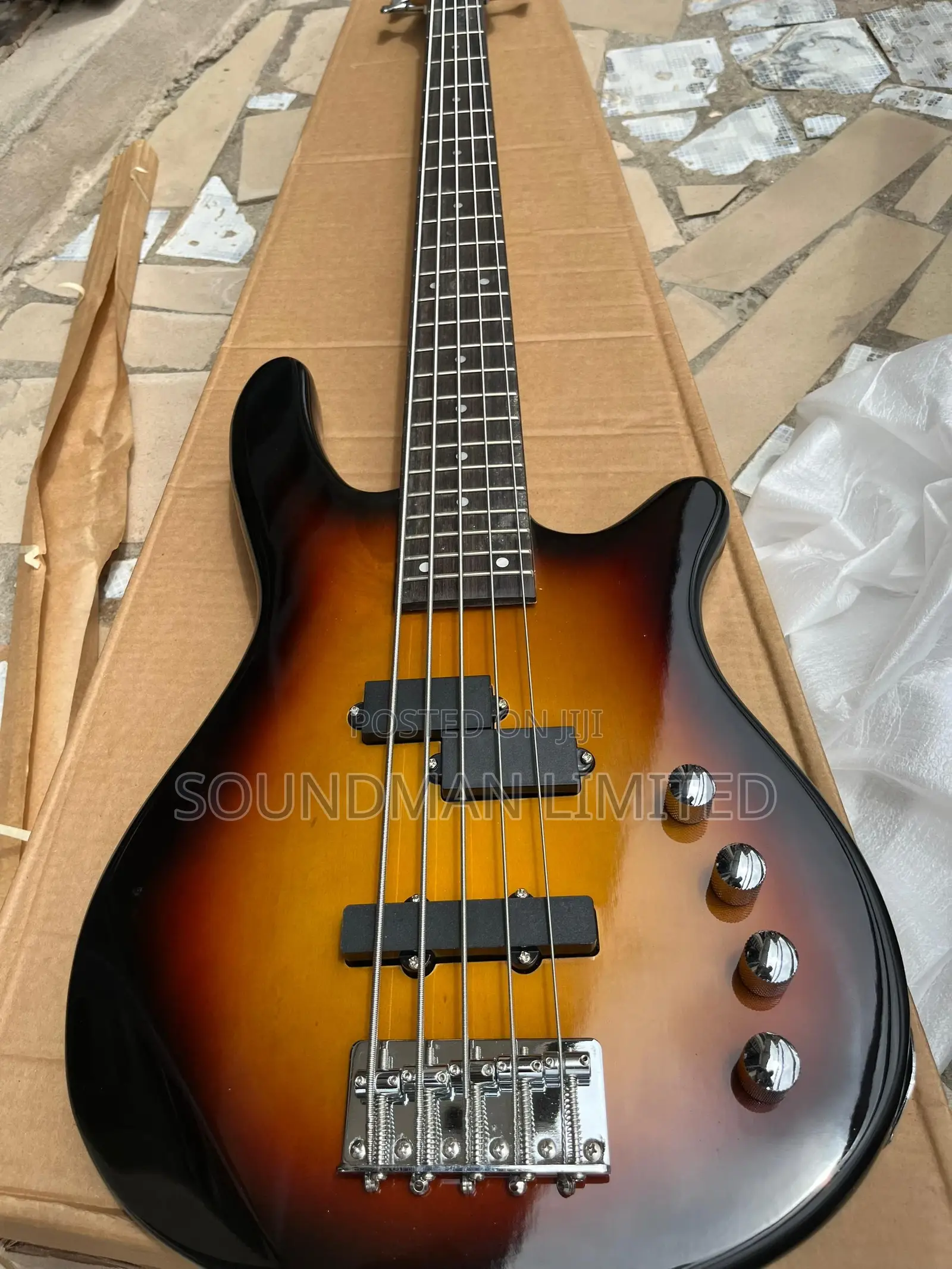Ibanez 5 Strings Guitar