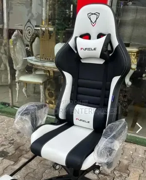 Game Chair (Cami 07/06/2025)