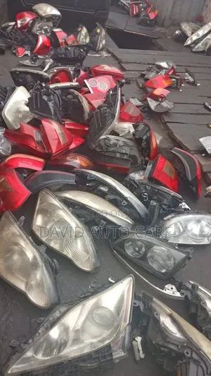 Head Lamp and Rear Lamp Toyota All Available Tokubo