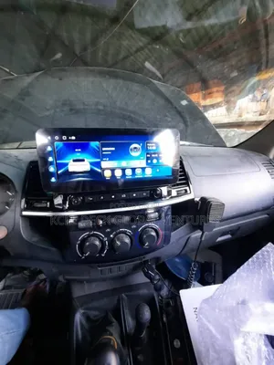 Stand Android Screen Hilux Toyota 2008 Model