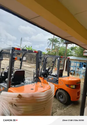 *Lonking 3 Ton Forklift | New Unit |Up to 3.5m Mast | 1 Year Warranty*