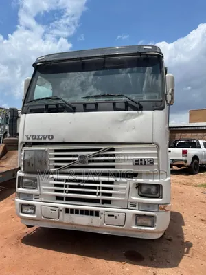 Volvo Truck Head - Direct Belgium