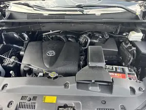 Toyota Highlander Limited Platinum 4x4 V6 (3.5L 6cyl 8A) 2017 Black