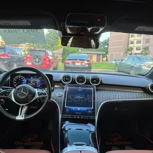 Mercedes-Benz C300 2023 Black