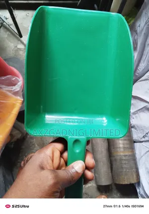 Hand Scooper