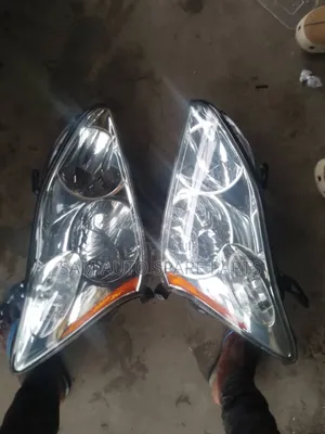 Lexus Rx 330 Complete Headlamp Set 07