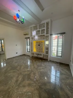 1bdrm Room & Parlour in Van Daniels, Lekki Phase 2 for rent