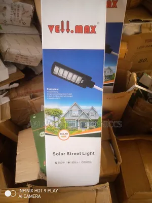 Vellmax 300w All in One Solar Street Light Original.