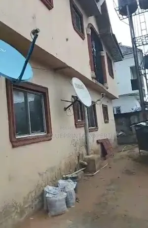 3bdrm Block of Flats in Okuokoko, Warri for sale
