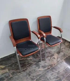 Wooden Visitors Chair With 4 Leg