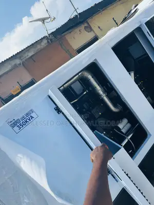 350kva Perkins Soundproof Generator 100% Copper