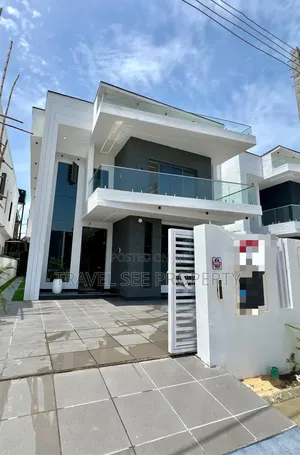 Furnished 5bdrm Duplex in Private Estate Lekki for sale