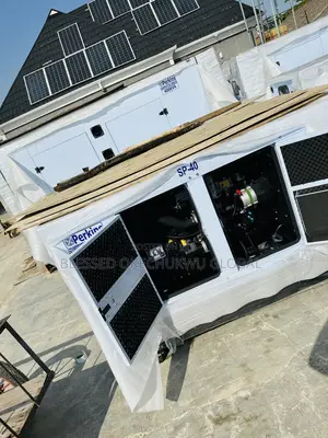 40kva Perkins Soundproof Generator 100%Copper