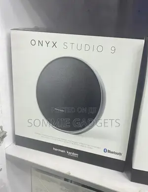 Onyx Studio 9 Speaker