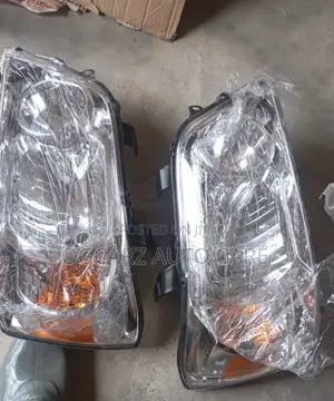 Headlamp Highlander 2005 / 2007 Available Now