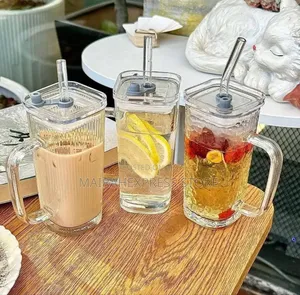 Classic Glass Cup With Cover Straw