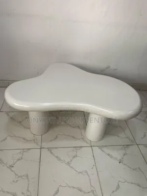 High Quality Center Table