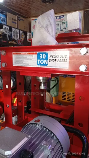 30 Ton Hydraulic Shop Press