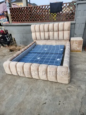 High Quality Padded 4.5by6 Bed.