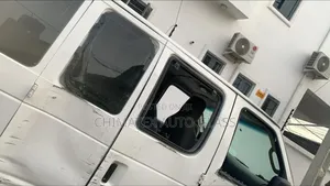 Ford E350 Side Glasses Available We Deliver Fix