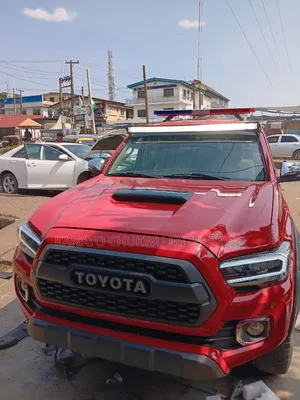 Rolling Cover for Toyota Tacoma