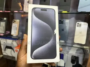 New Apple iPhone 15 Pro 128 GB Black