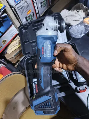 Bosch Rechargeable Angle Grinder 4 1⁄2"