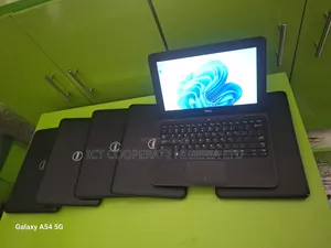 Laptop Dell Latitude 3180 4GB Intel Celeron SSD 128GB