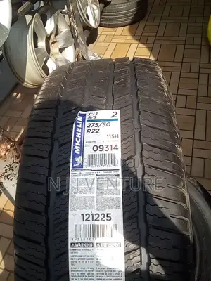 275 50 R22 Michelin Tyre