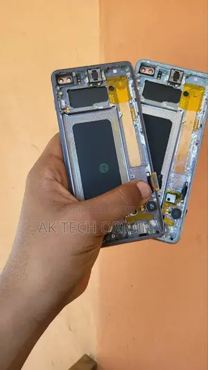Samsung Galaxy S10 Plus Original Amoled Screen (Free Installation)