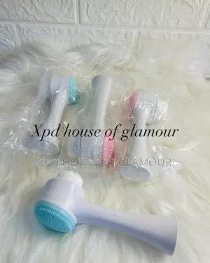 Facial Brush